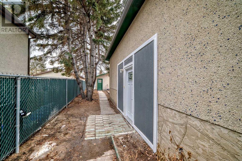 Single Family House Bi-level for Sale in  A Avenue SE Dover Calgary 