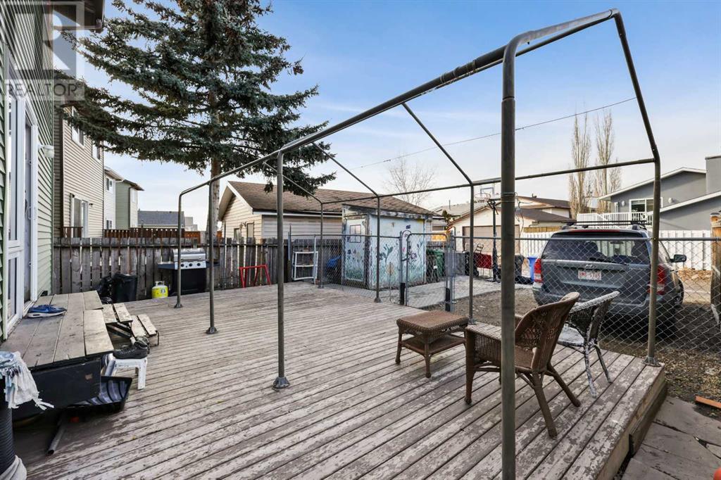 Single Family House for Sale in  Whitworth Way NE Whitehorn Calgary 