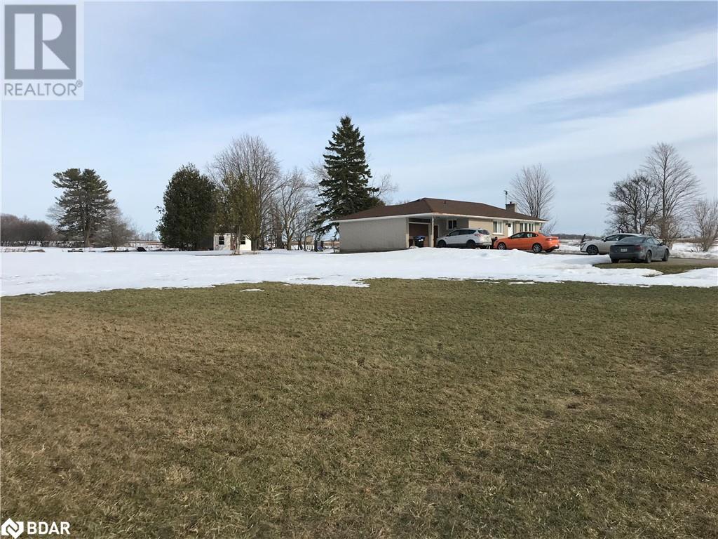 Photo 5 of 7523 Yonge Street, Innisfil ON