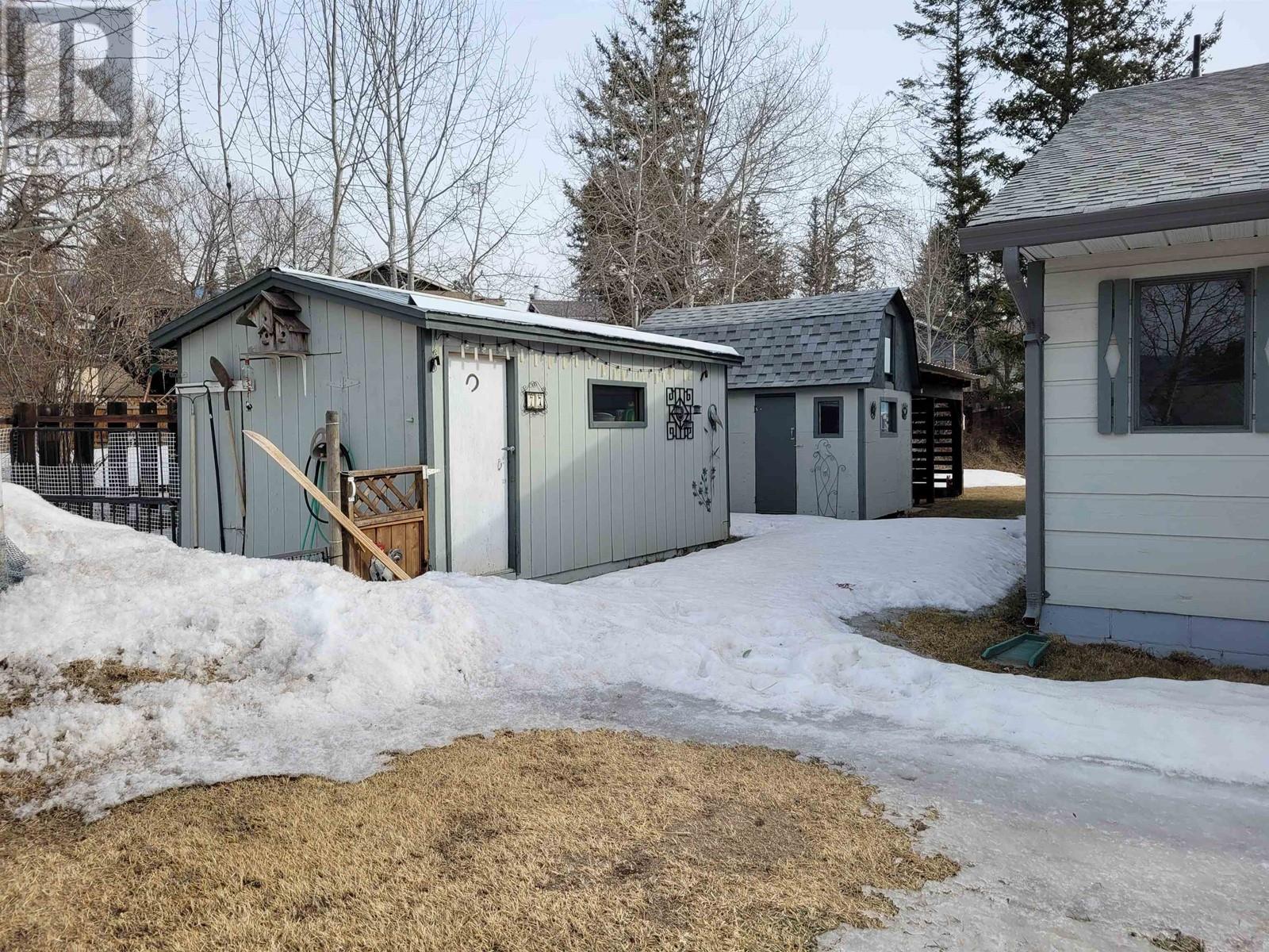 1140 N THIRD AVENUE, Williams Lake