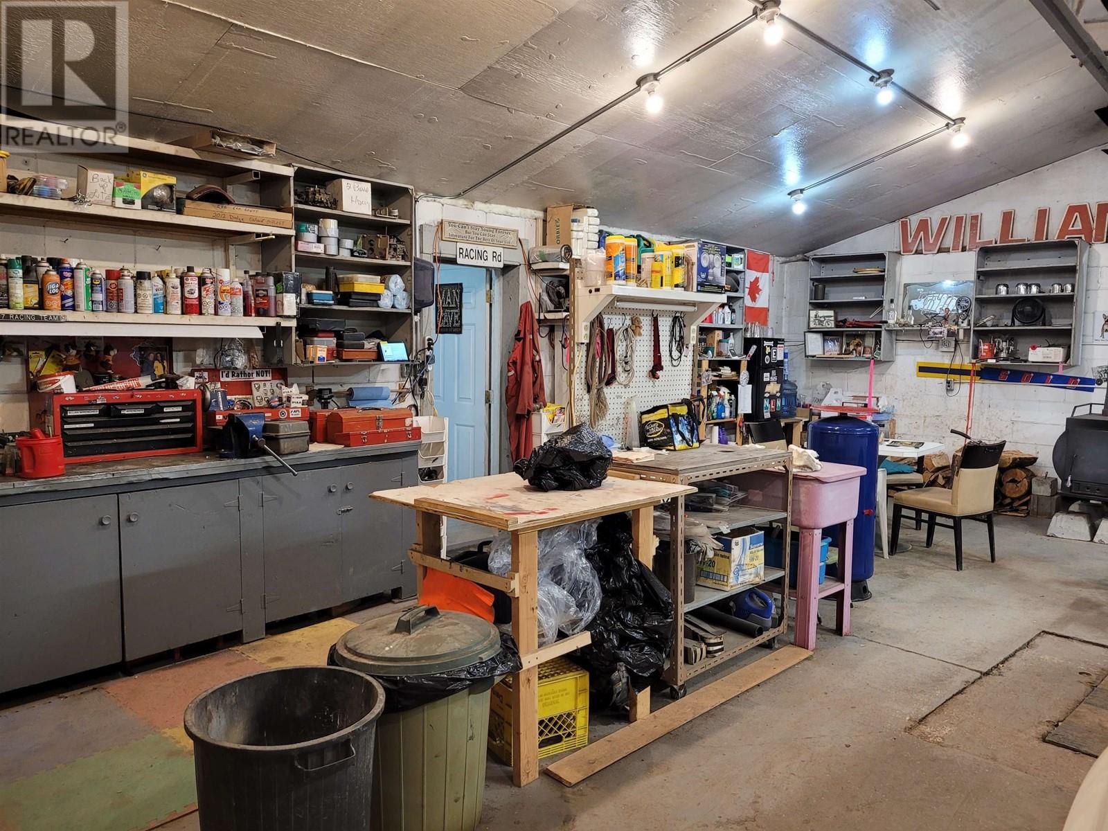 1140 N THIRD AVENUE, Williams Lake