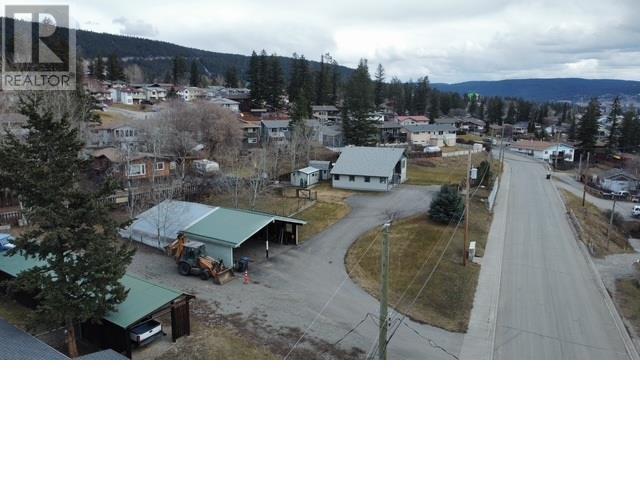 1140 N THIRD AVENUE, Williams Lake