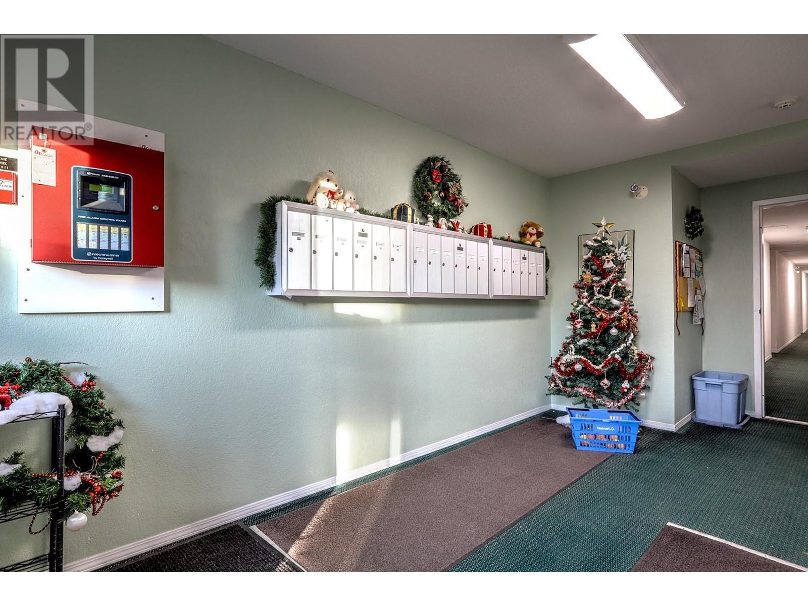 107 211 Kildonan Avenue, Enderby
