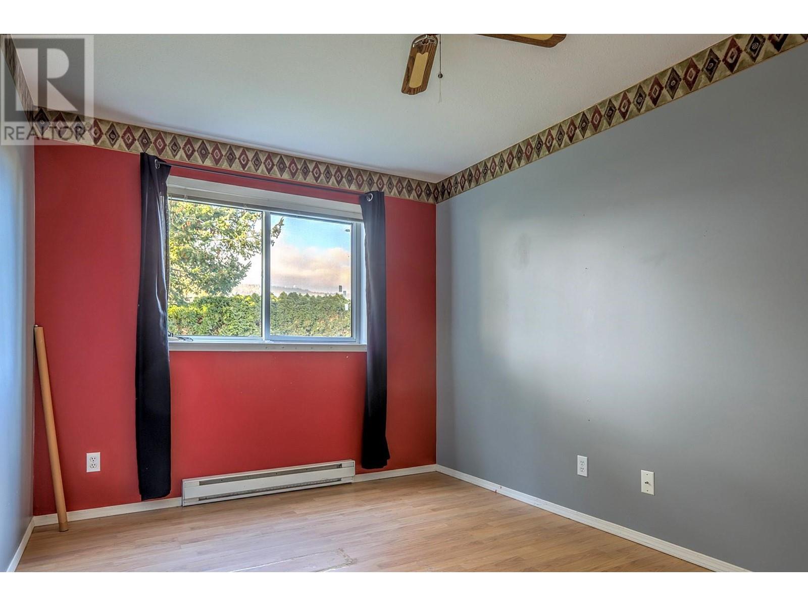 107 211 Kildonan Avenue, Enderby