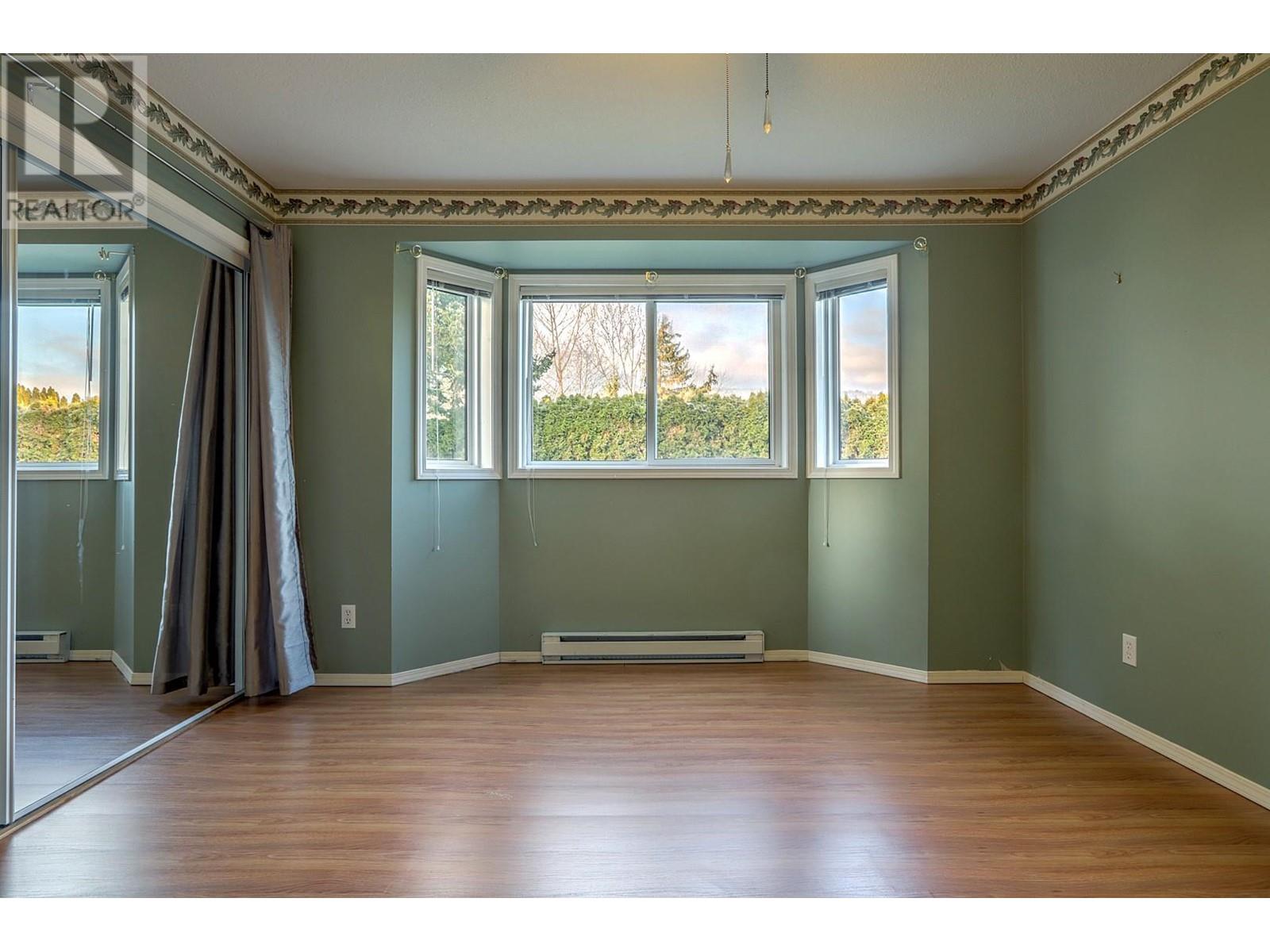 107 211 Kildonan Avenue, Enderby