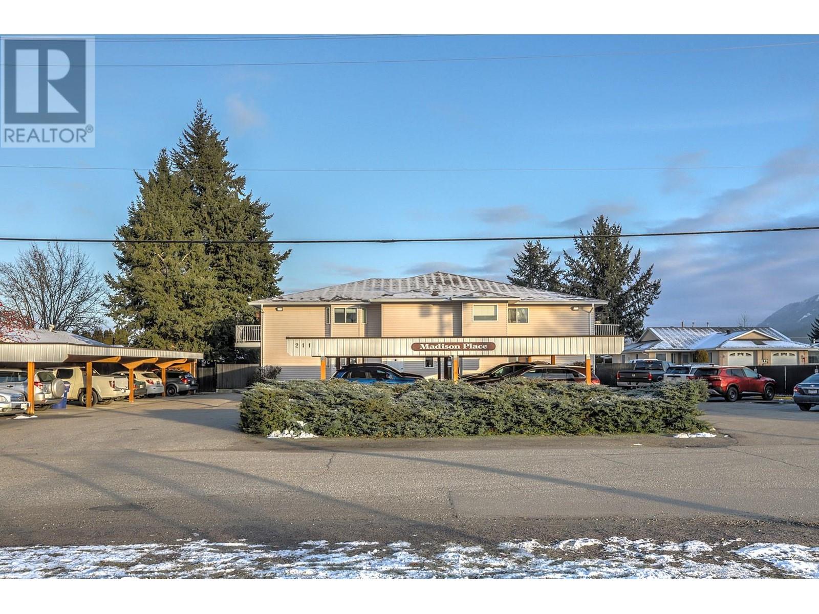 107 211 Kildonan Avenue, Enderby
