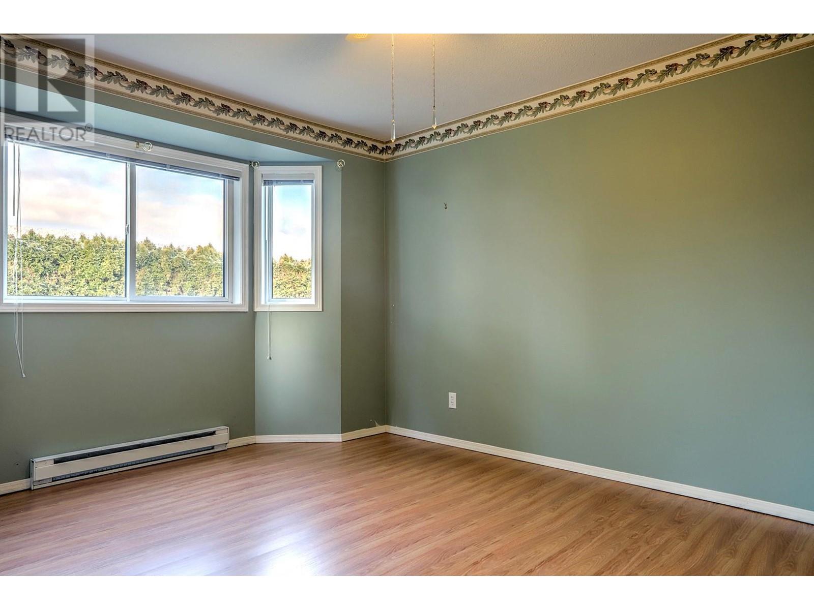 107 211 Kildonan Avenue, Enderby