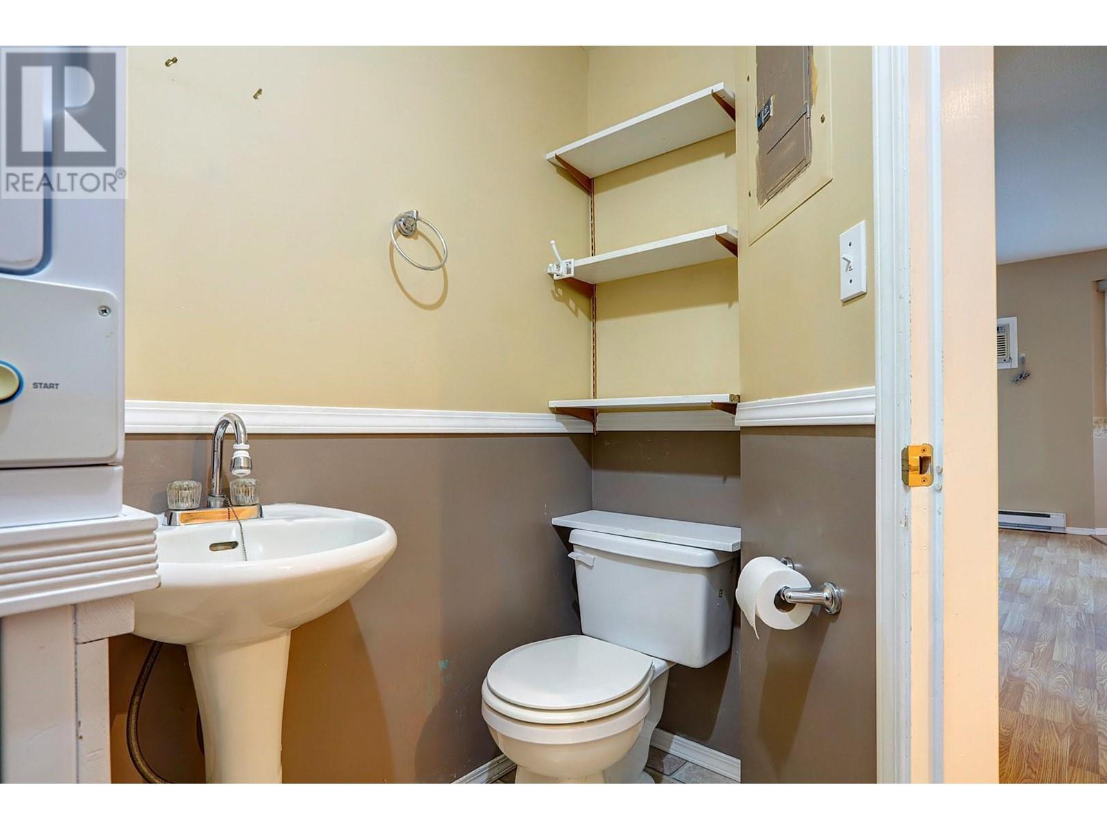107 211 Kildonan Avenue, Enderby
