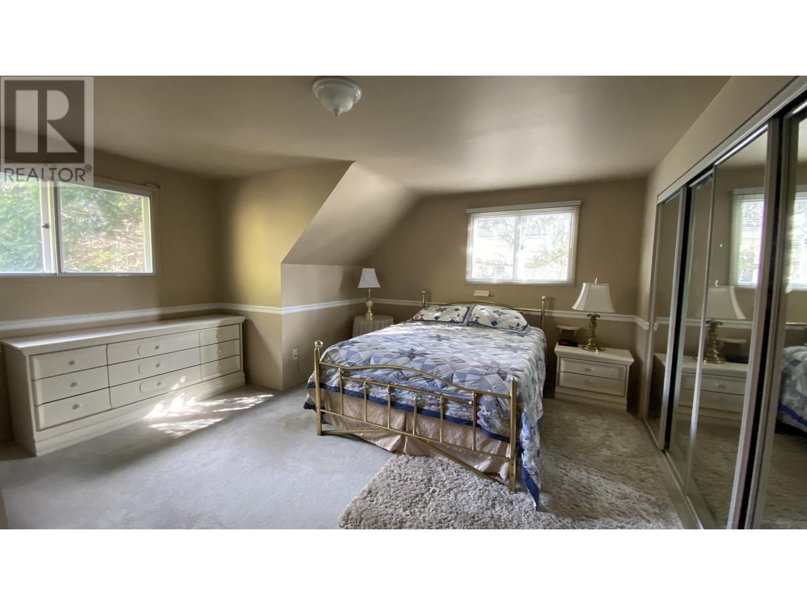 7740 BLUNDELL Road, Richmond