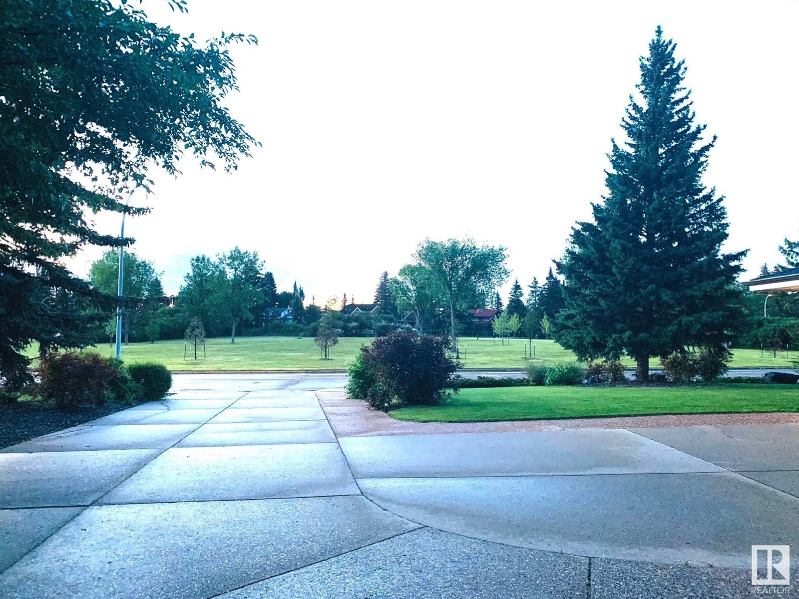 23 WESTBROOK DR NW, Edmonton