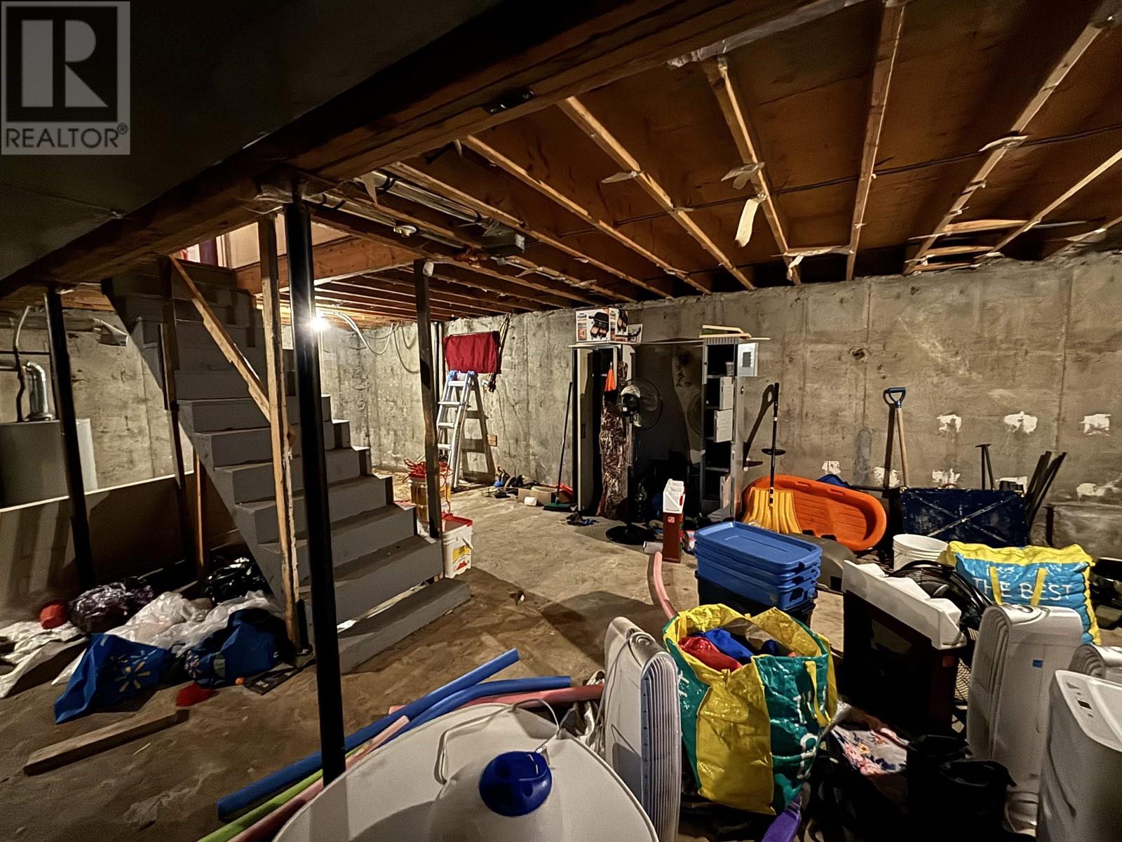 Photo 6 of 2318 Oak Street, Prince George BC