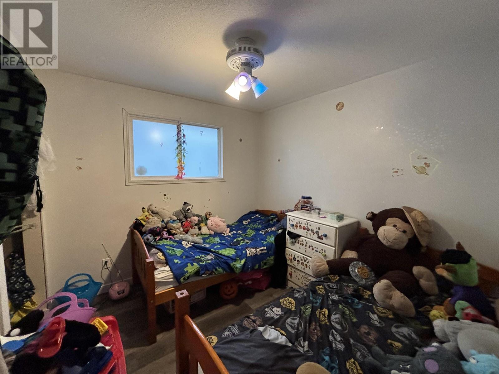 Photo 12 of 2318 Oak Street, Prince George BC