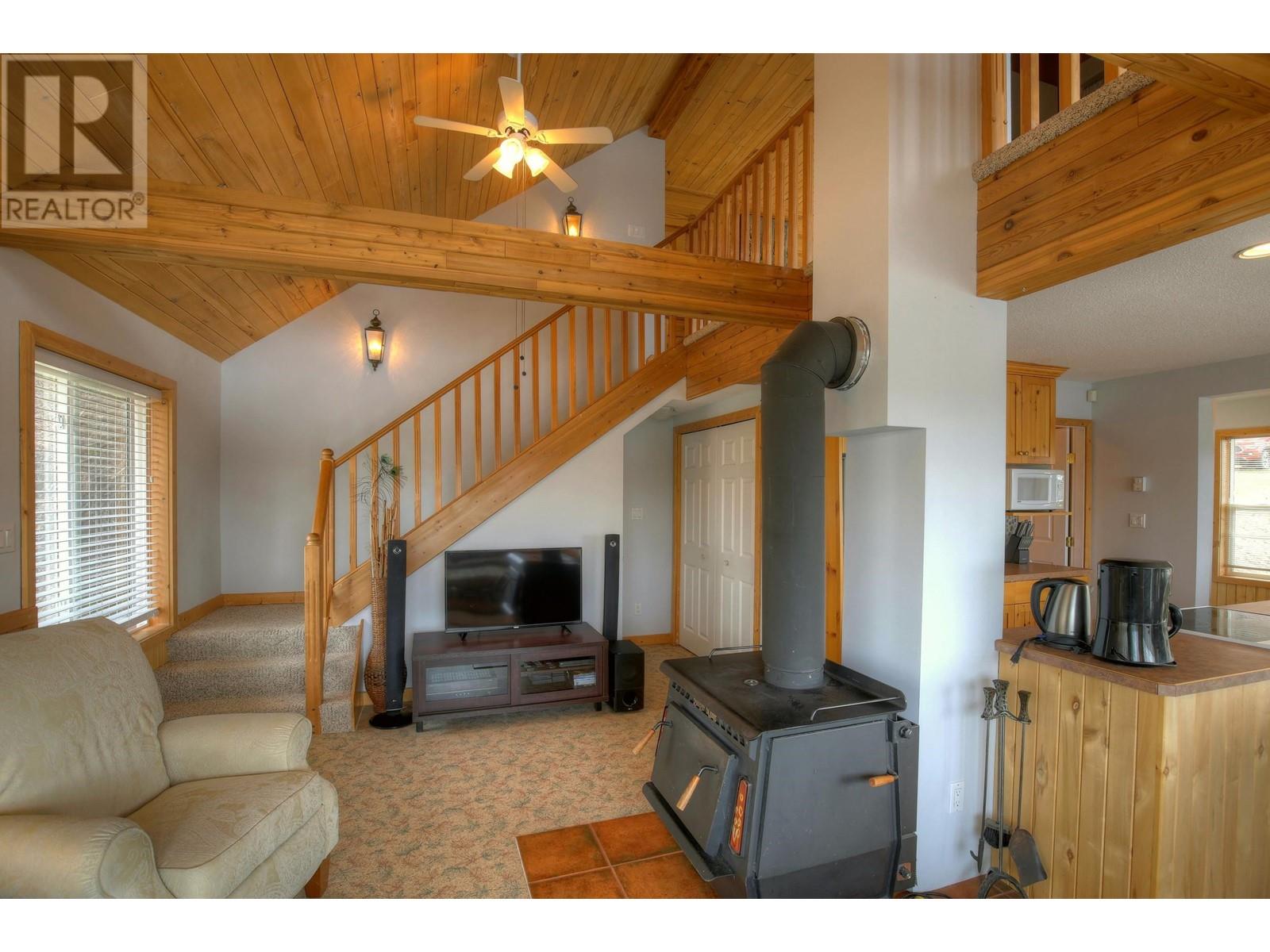 6613 MILLAR ROAD, Horsefly