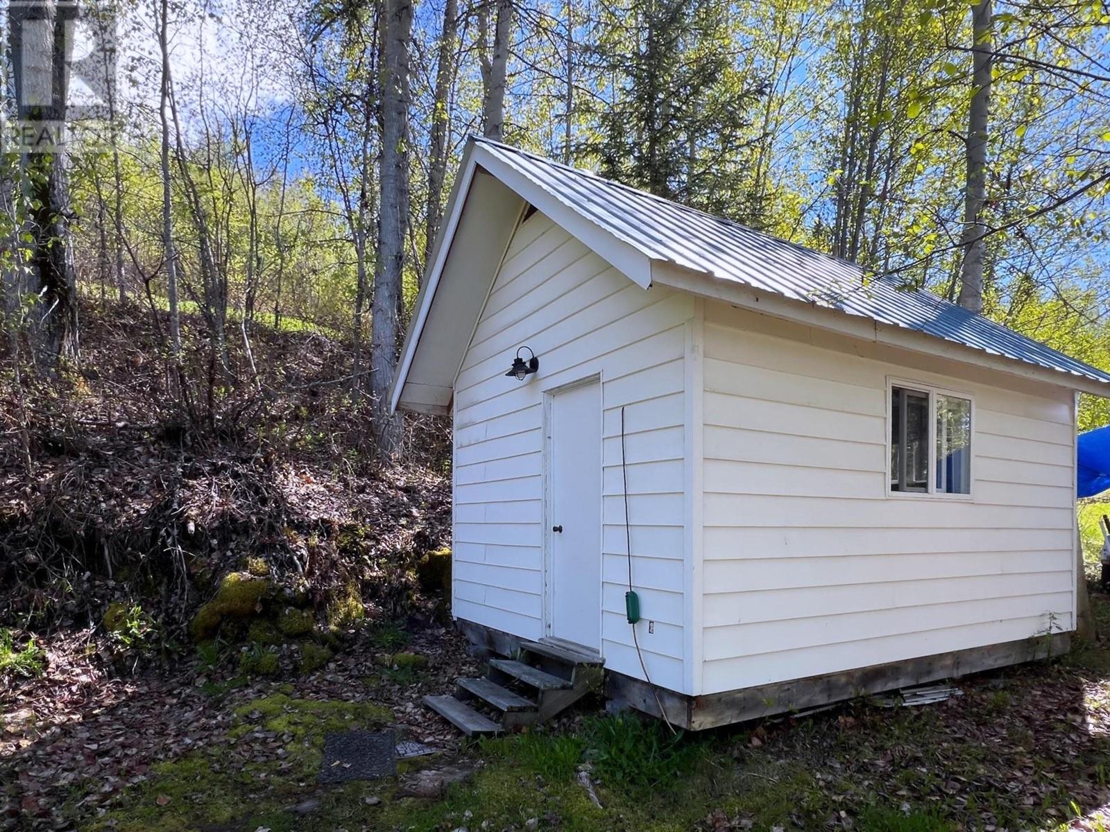 6613 MILLAR ROAD, Horsefly