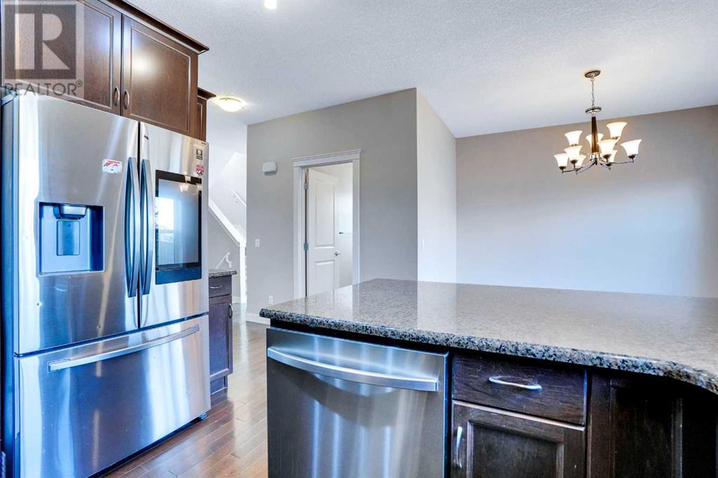 Single Family House for Sale in  Evanscove Manor NW Evanston Calgary 