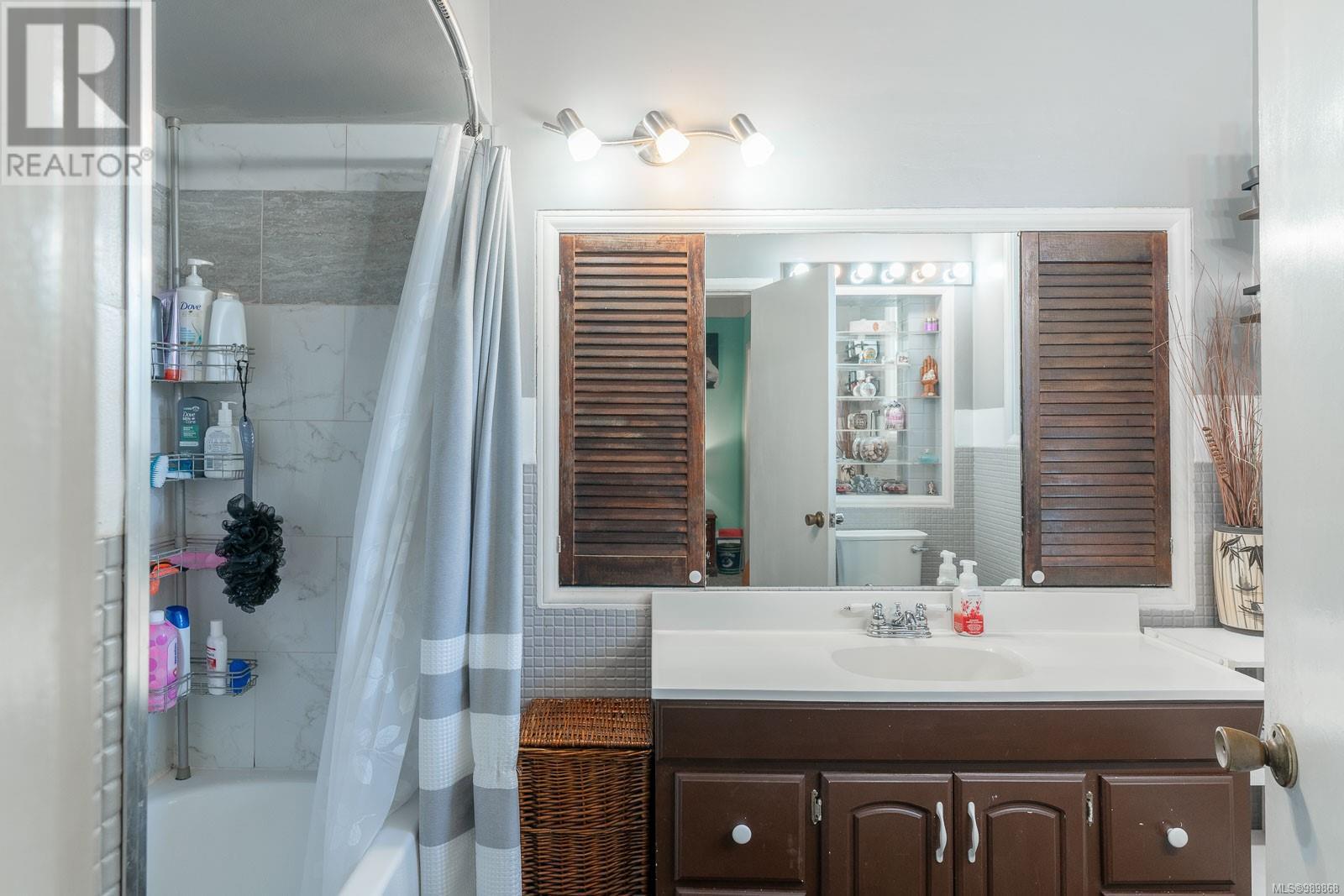 3923 Anderson Ave, Port Alberni real estate listing 989868