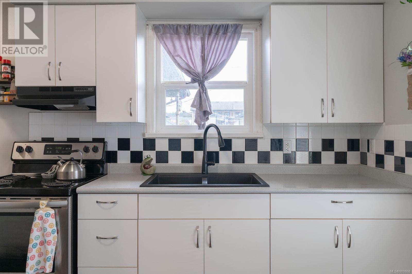 3923 Anderson Ave, Port Alberni real estate listing 989868