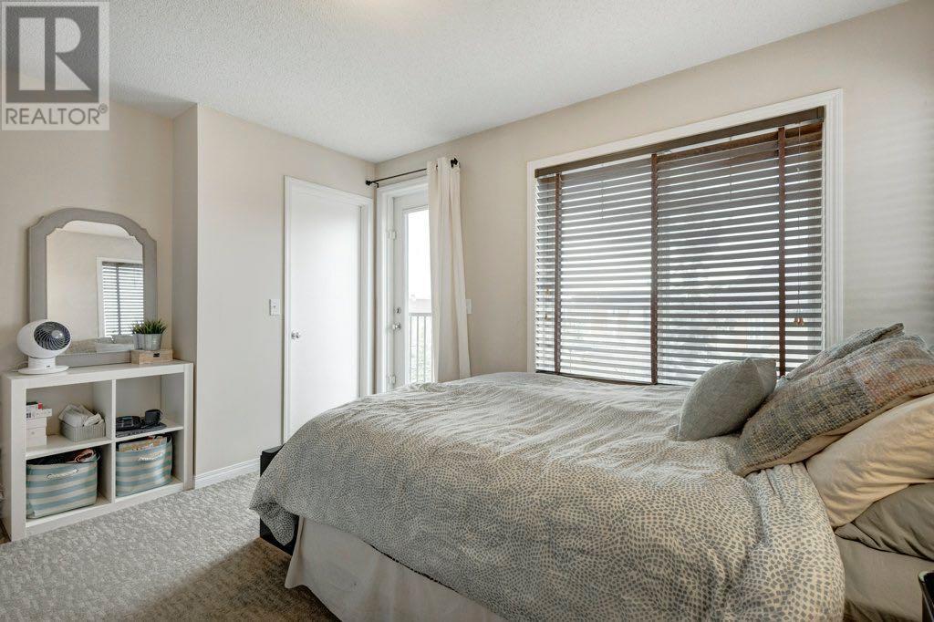 Single Family House for Sale in  McKenzie Towne Lane SE McKenzie Towne Calgary 