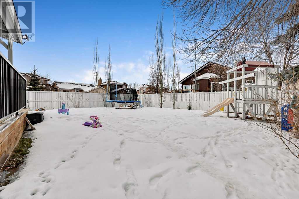 Single Family House for Sale in  Mckenzie Lake Cove SE McKenzie Lake Calgary 