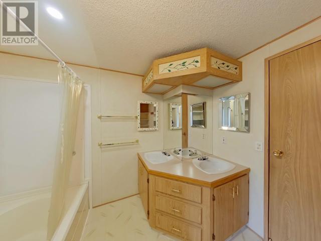 45-6271 MCANDREW AVE, Powell River
