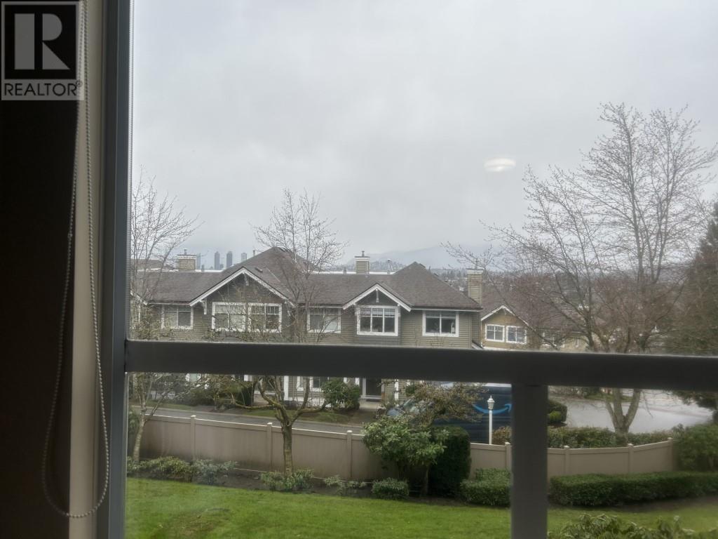 Photo 17 of 208 5280 Oakmount Crescent, Burnaby BC