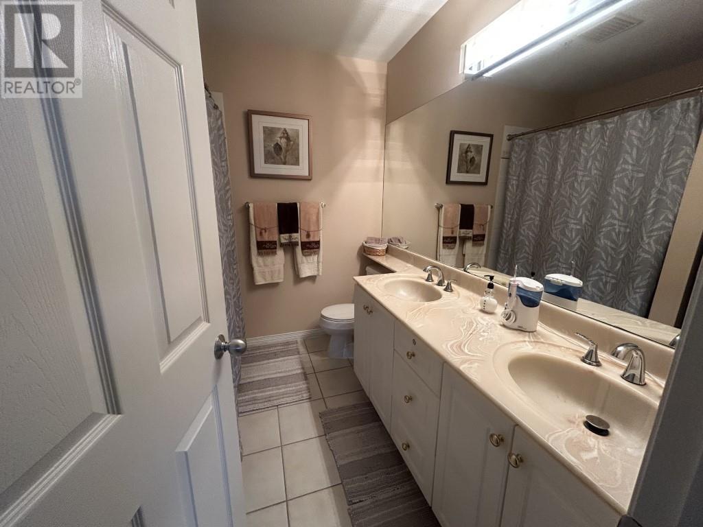 Photo 25 of 208 5280 Oakmount Crescent, Burnaby BC
