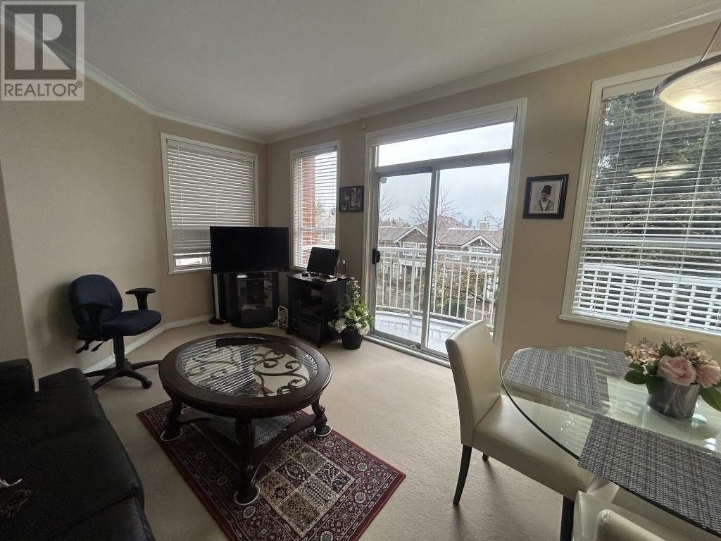Photo 9 of 208 5280 Oakmount Crescent, Burnaby BC