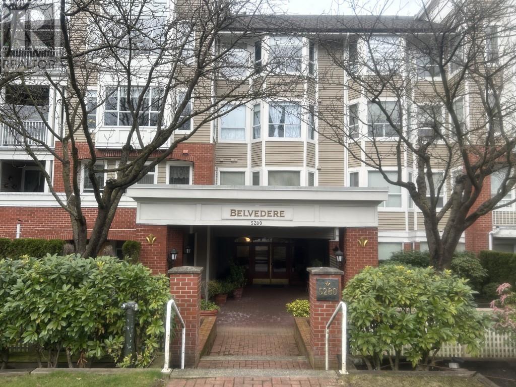 Photo 1 of 208 5280 Oakmount Crescent, Burnaby BC