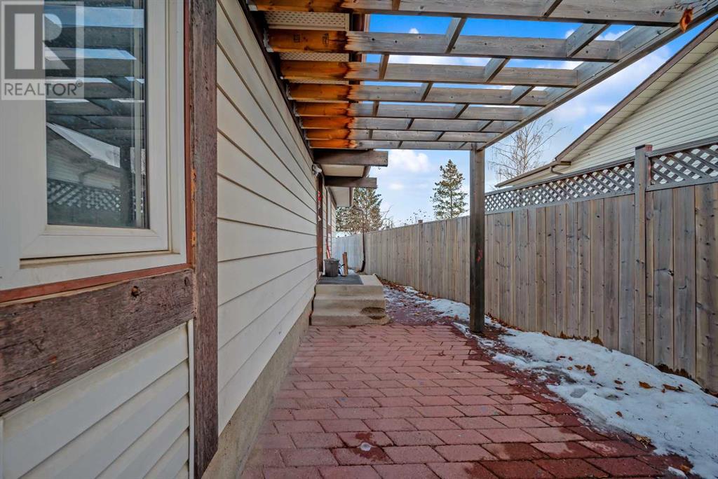 Single Family House Bungalow for Sale in  abalone Way NE Abbeydale Calgary 