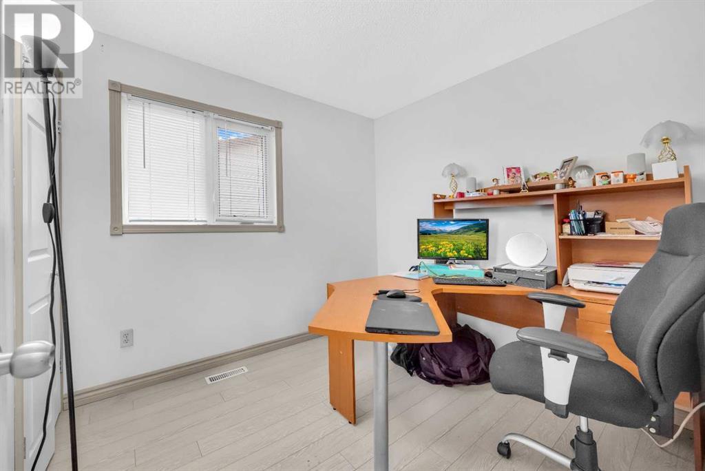 Single Family House Bungalow for Sale in  abalone Way NE Abbeydale Calgary 