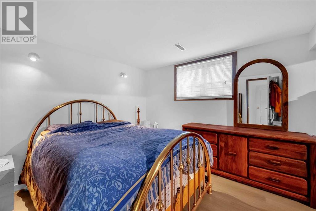 Single Family House Bungalow for Sale in  abalone Way NE Abbeydale Calgary 