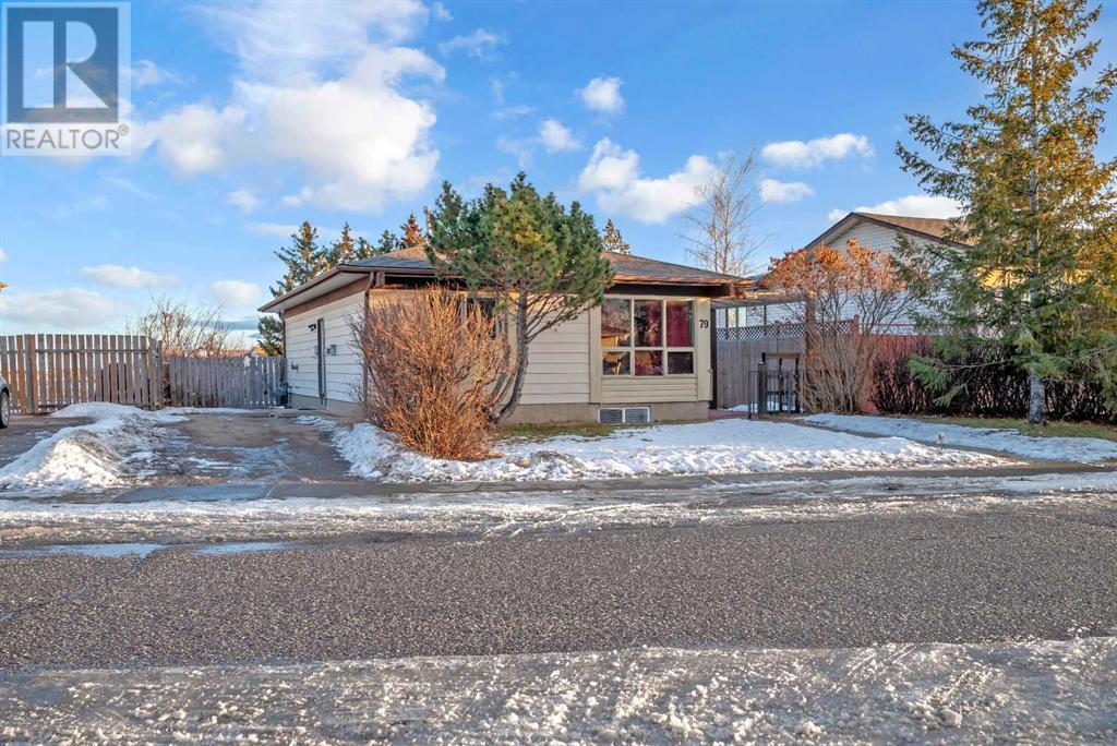 Single Family House Bungalow for Sale in  abalone Way NE Abbeydale Calgary 