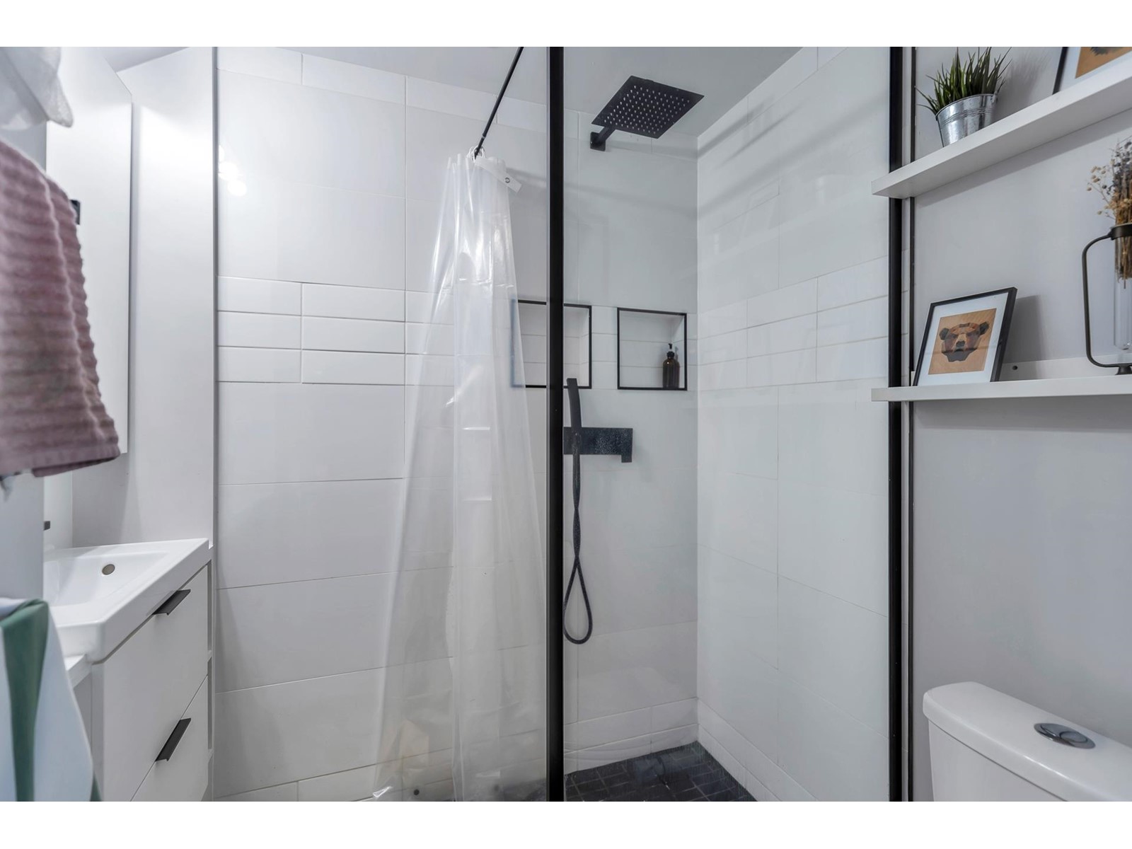 34662 IMMEL STREET, Abbotsford real estate listing R2975549