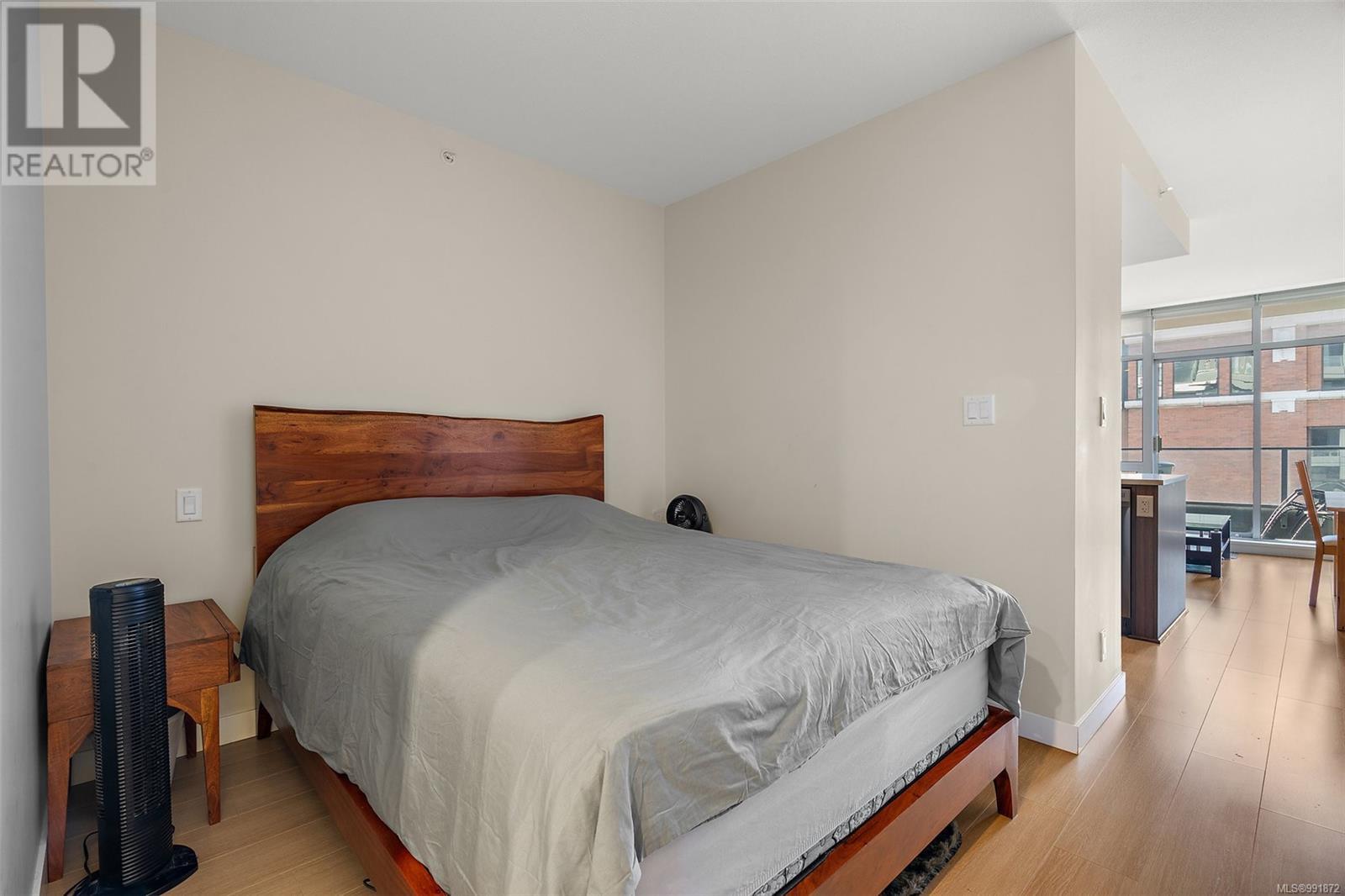 #610 728 YATES ST - Image 10