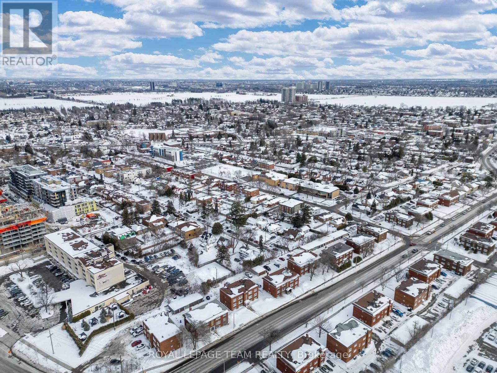 Photo 9 of 1357 Thames Street, Ottawa ON
