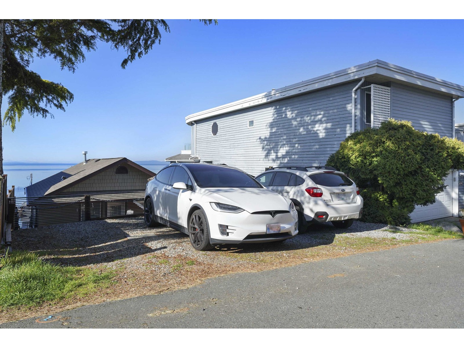 15245 VICTORIA AVENUE, White Rock real estate listing R2981017