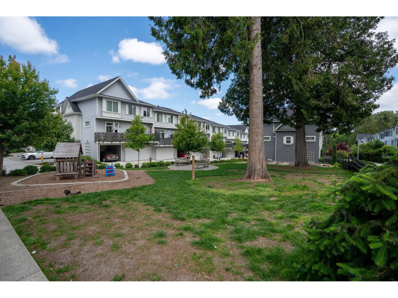 52 8130 136A STREET, Surrey real estate listing R2980540