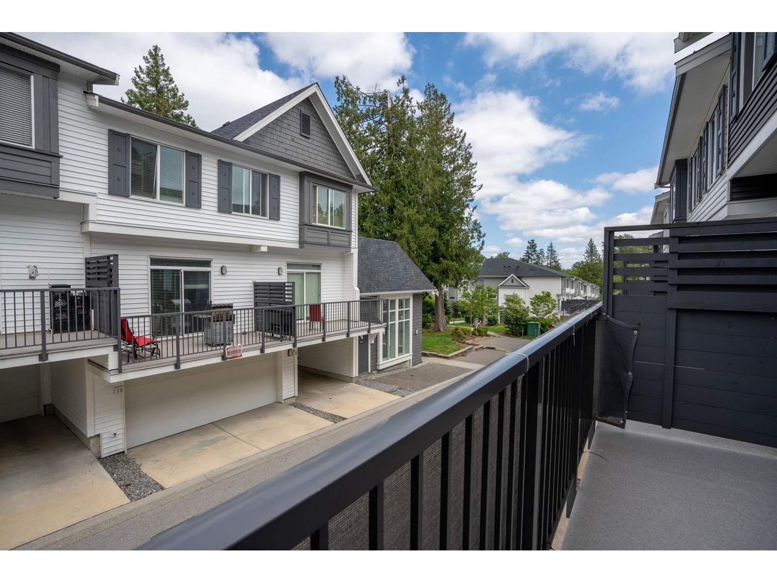 52 8130 136A STREET, Surrey real estate listing R2980540