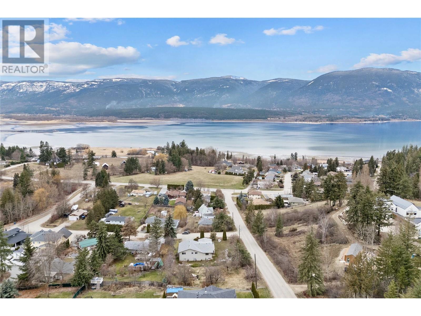 Photo 56 of 2580 21 Street Ne, Salmon Arm BC