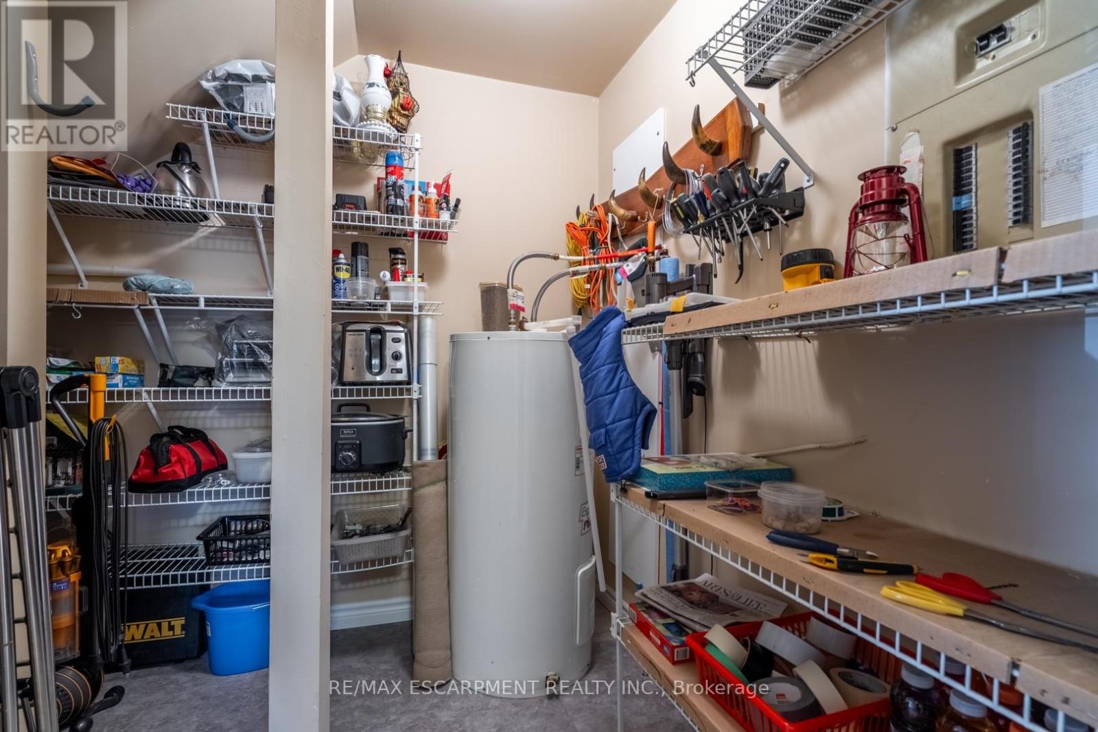 Photo 37 of 81 Hamilton Street N, Hamilton ON