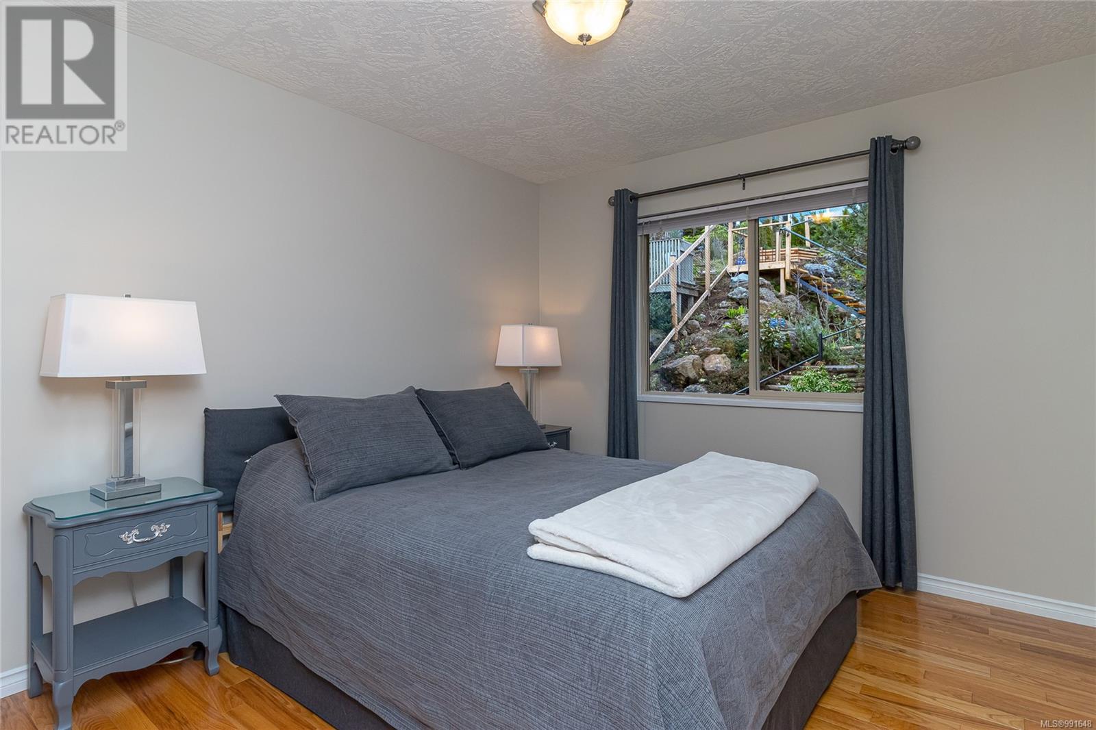 6585 Golden Eagle Way, Nanaimo
