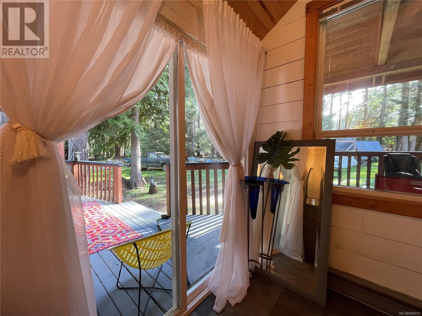 Photo 10 of 685 Weathers Way, Mudge Island BC