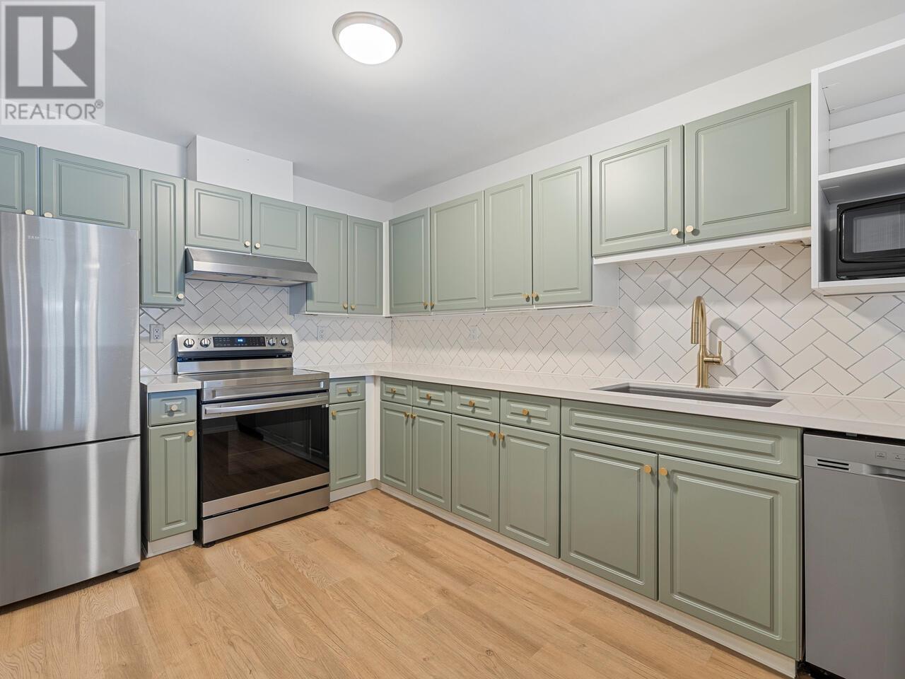 409 1655 GRANT AVENUE, Port Coquitlam real estate listing R2981131