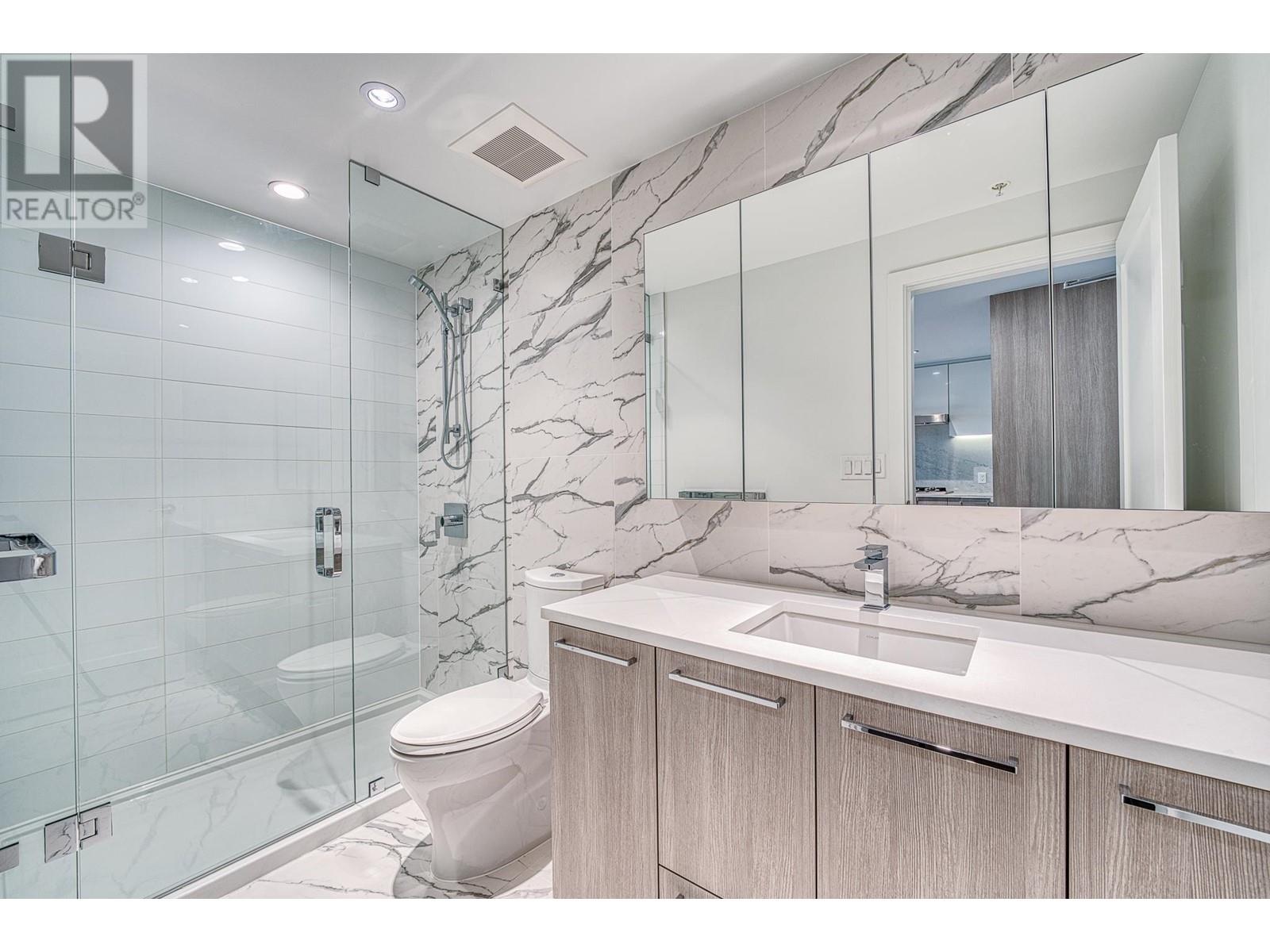 Photo 12 of 600 8155 Capstan Way, Richmond BC