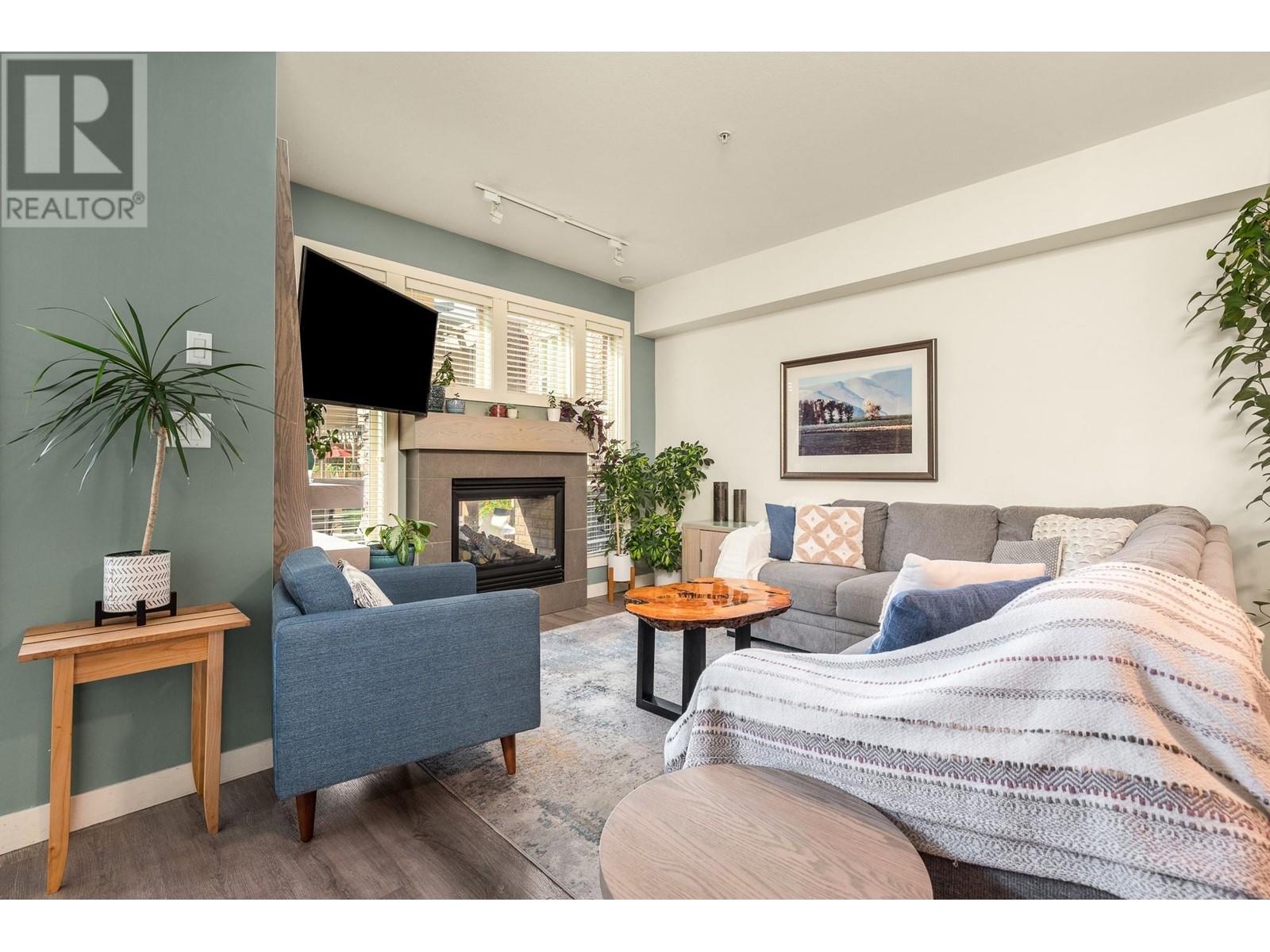 1124 7343 Okanagan Landing Road, Vernon