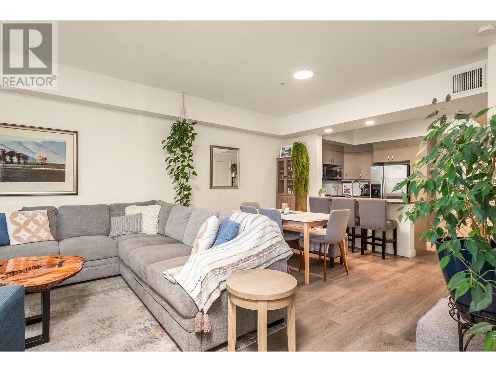 1124 7343 Okanagan Landing Road, Vernon