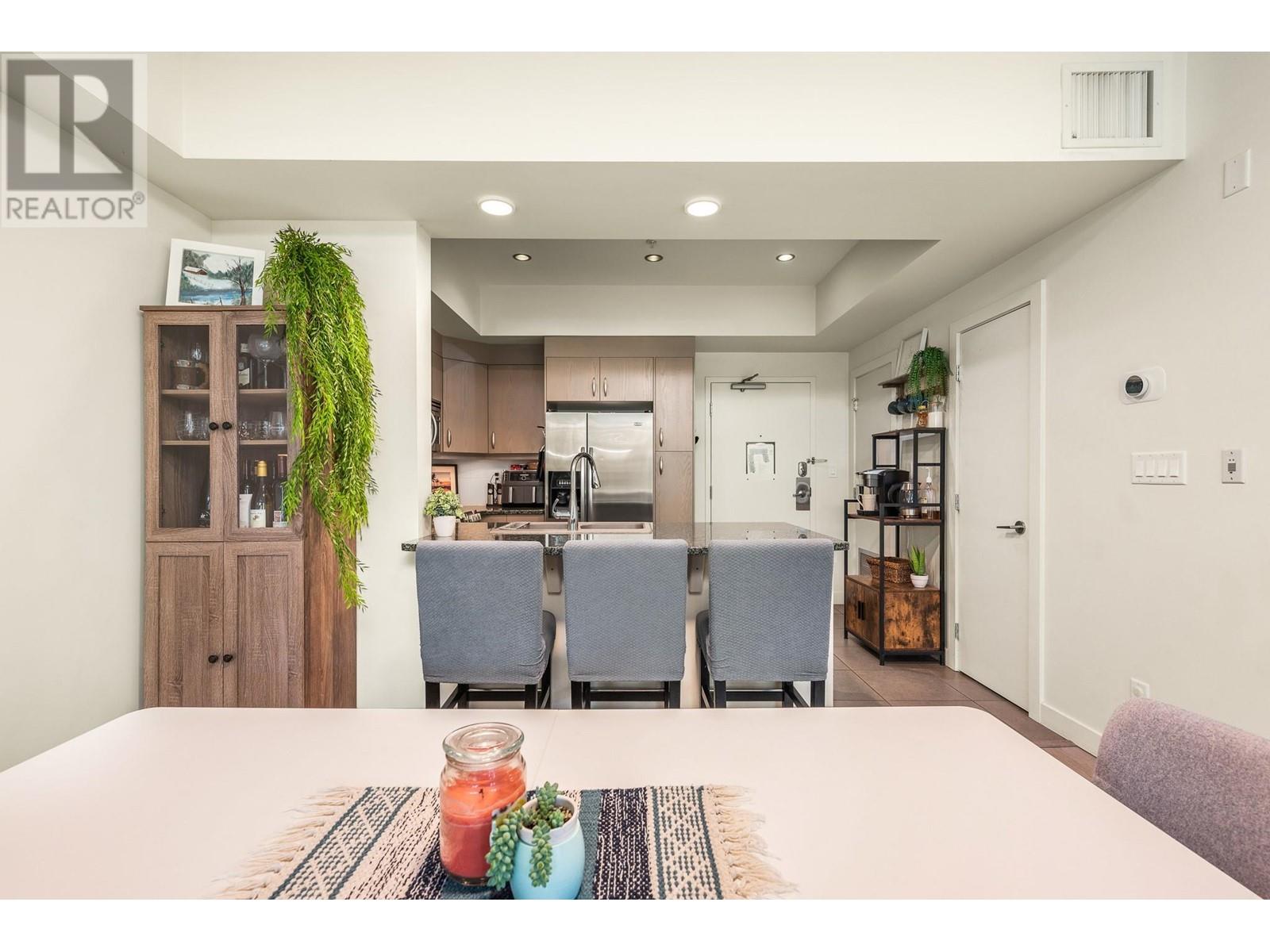 1124 7343 Okanagan Landing Road, Vernon
