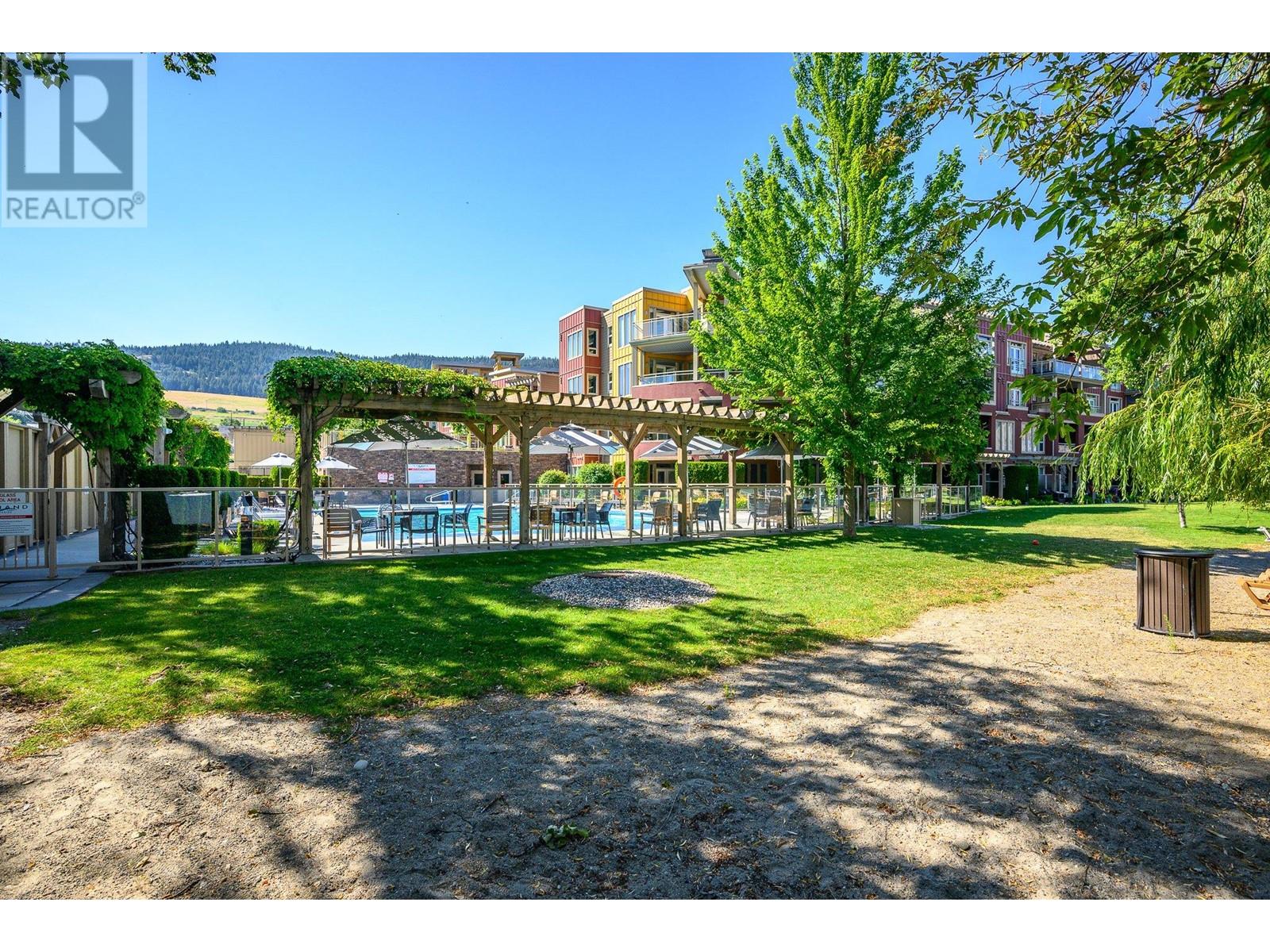1124 7343 Okanagan Landing Road, Vernon