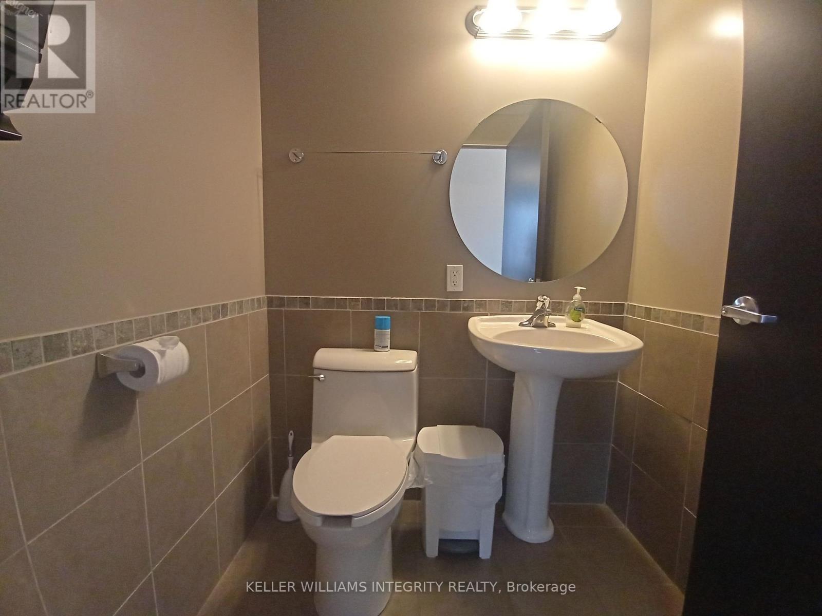 Photo 10 of 5 300 Terry Fox Drive, Ottawa ON