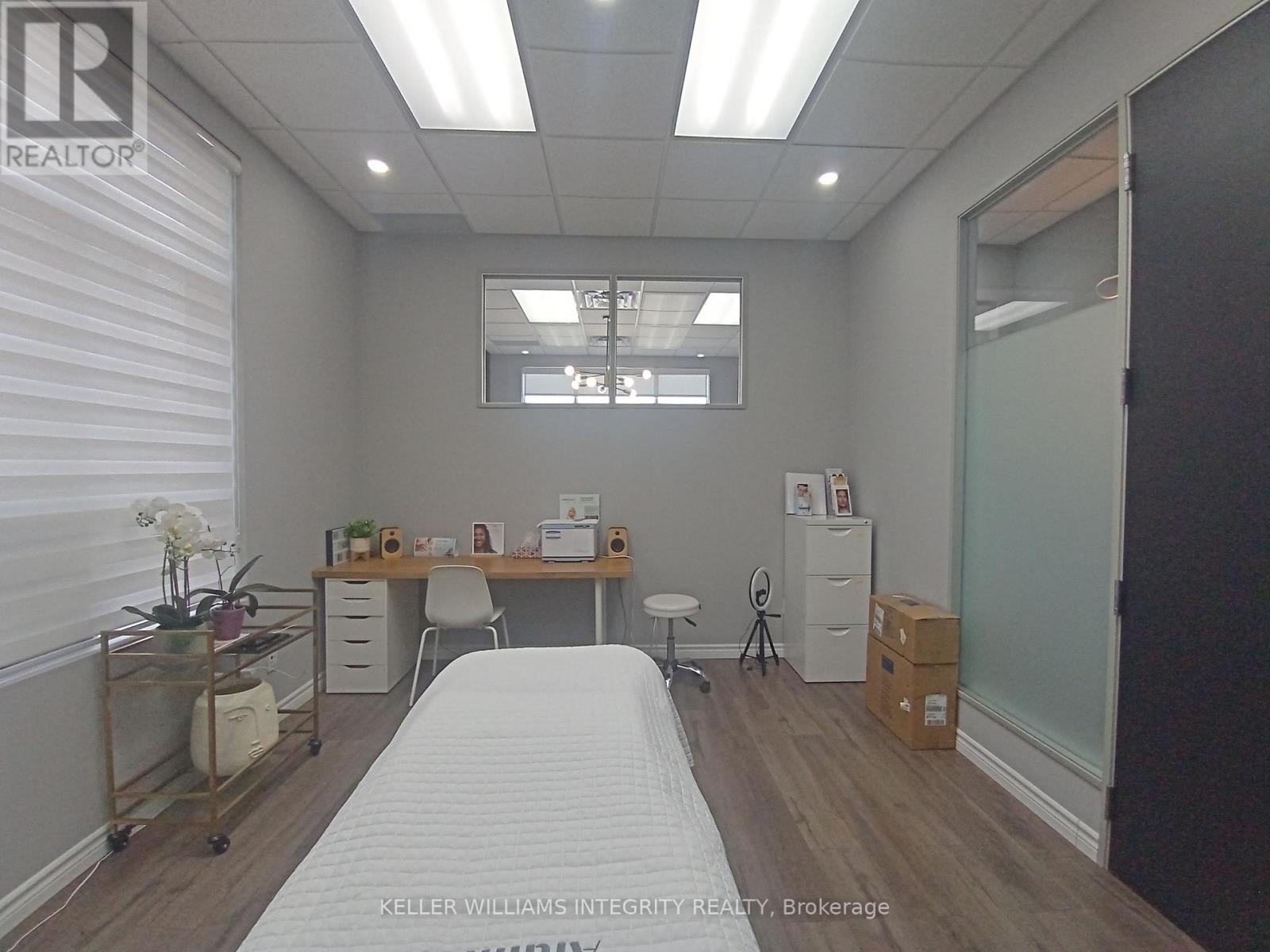 Photo 16 of 5 300 Terry Fox Drive, Ottawa ON
